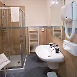 Aparthotel Lacroma