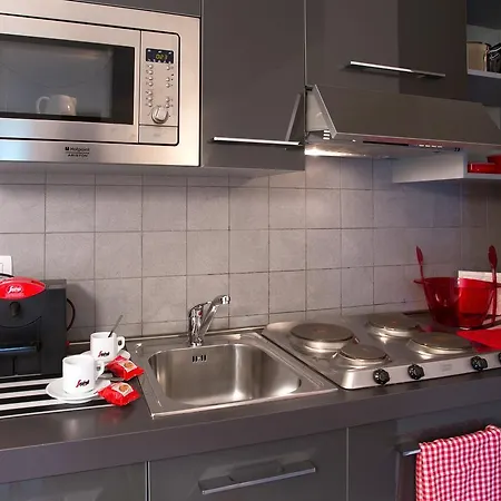 Apartmanhotel Lacroma Grado