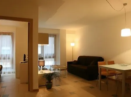 Lacroma شقة فندقية