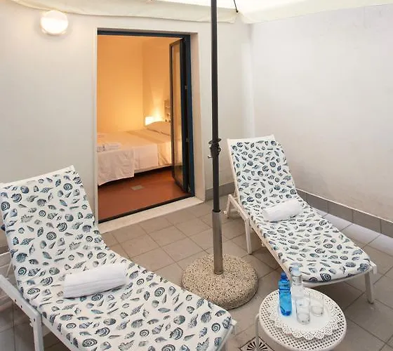 Apartmanhotel Lacroma Grado